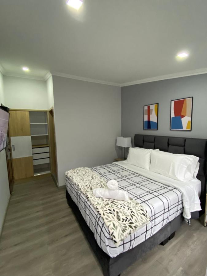 Cal Homestay *